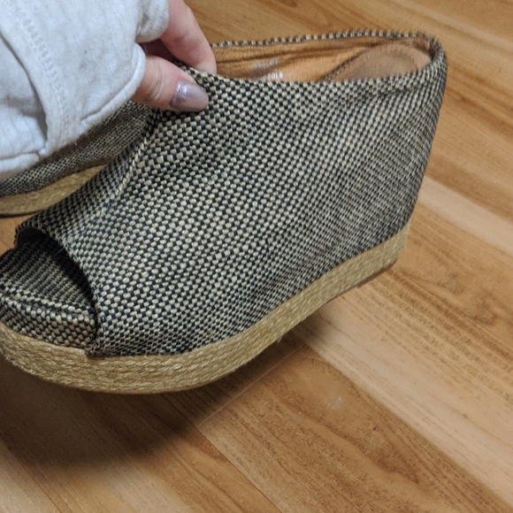 Jeffrey campbell wedges - Picture 3 of 4